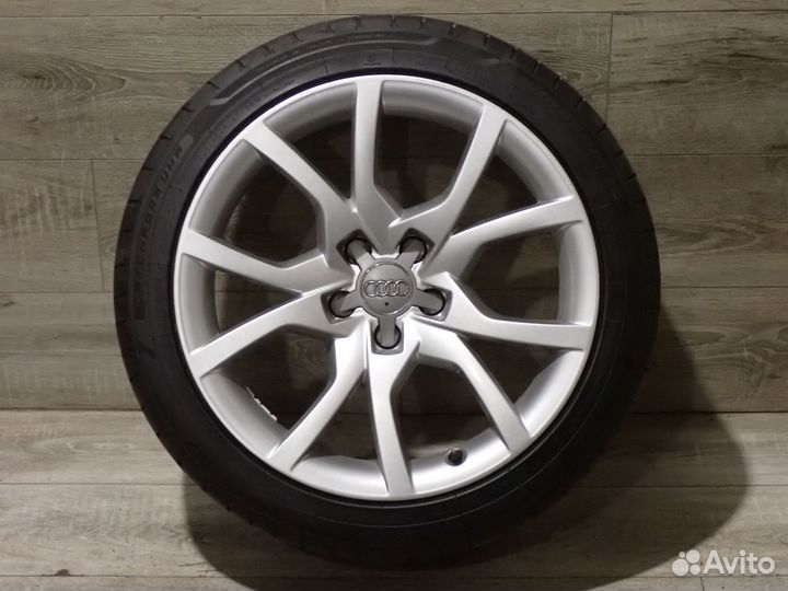 Комплект оригинальных колес R18 Audi A5 лето