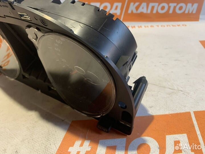 Панель приборов Volkswagen Passat