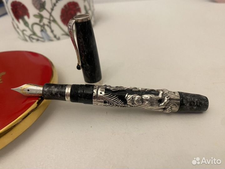 Ручка перьевая Montegrappa Limited Edition