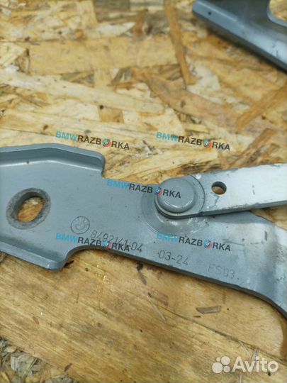 Петля крышки багажника левая BMW M2 G87 2024