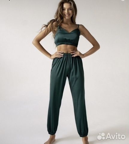 Пижамный атласный костюм