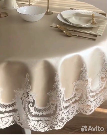 Скатерть на заказ из эко-кожи с отделкой