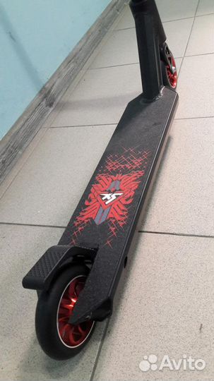 Трюковой самокат DT-2 RED