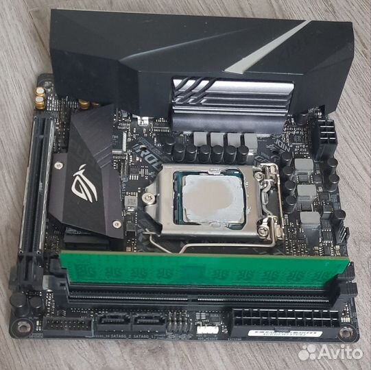 Asus B360-i Gaming