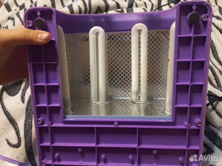 Лампа для ногтей