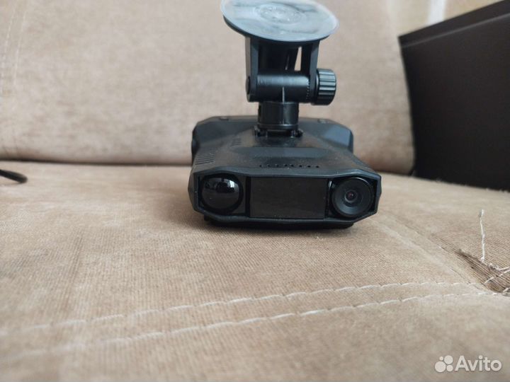 Видеорегистратор с радар детектором