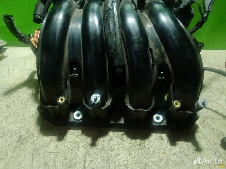 Коллектор впускной Bmw e90