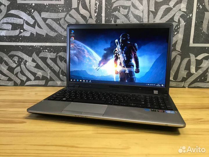 Мощный ноутбук Samsung i7/2видеокарты/6gb/SSD