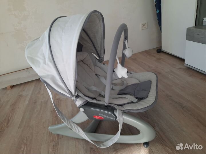 Шезлонг детский