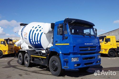 Водитель автобетоносмесителя