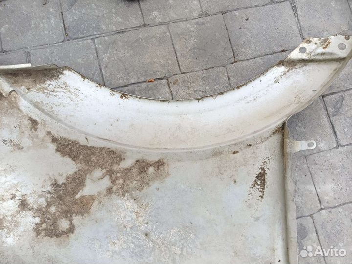 Крыло переднее Мерседес 906 кузов