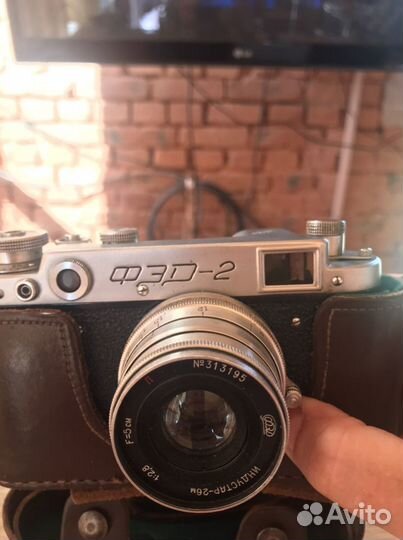 Фотоаппарат СССР фэд 2. и 4