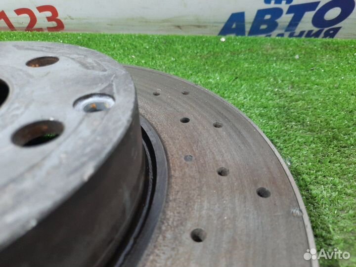 Диск тормозной передний Mercedes C200 W204 271.860