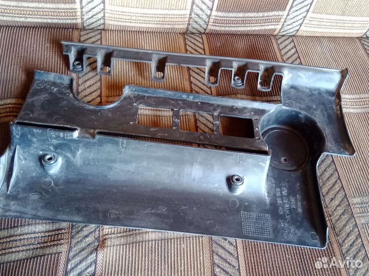 Крышка двигателя гольф бора Октавия 1.4