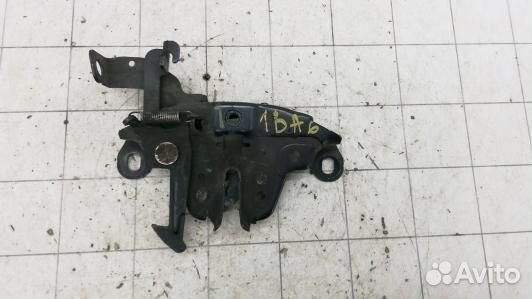 Замок капота infiniti QX56 (1BA06VR01)