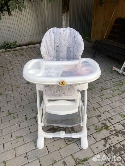 Детский стульчик для кормления