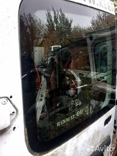 Стекло Рено Мастер 2