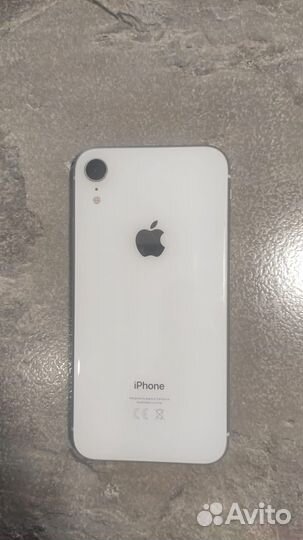 iPhone Xr, 64 ГБ