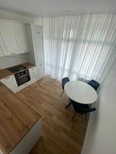 2-к. квартира, 45 м², 1/9 эт.