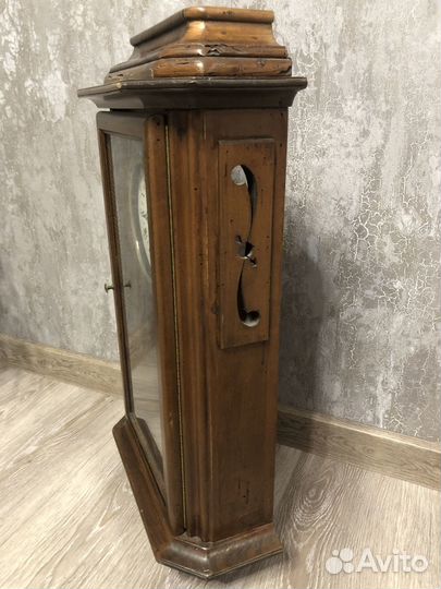 Часы настенные деревянные