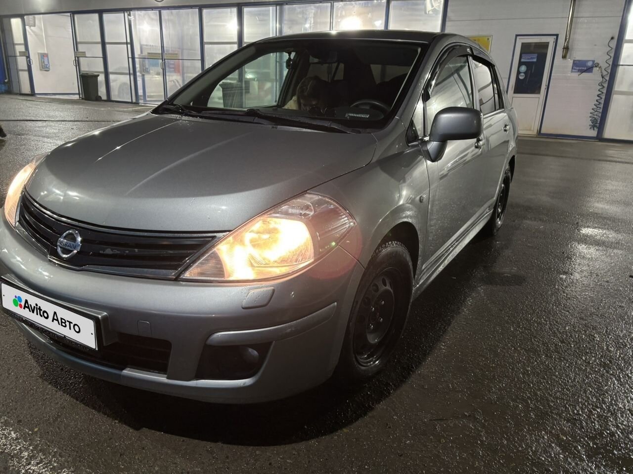 Nissan Tiida: фото владельца