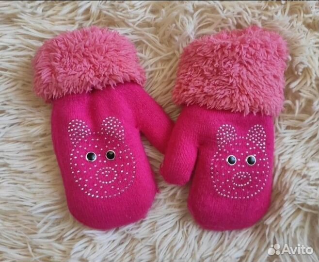 Комплект шапка, шарф и варежки Б/у