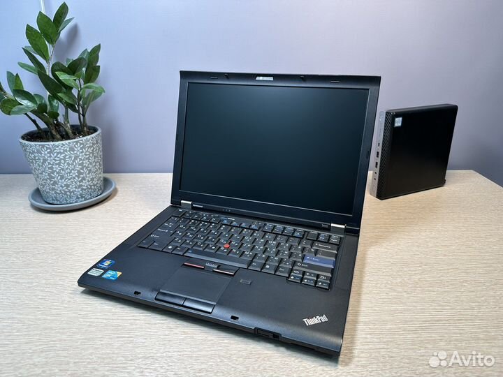 Для работы Thinkpad intel i5 8gb/SSD256gb