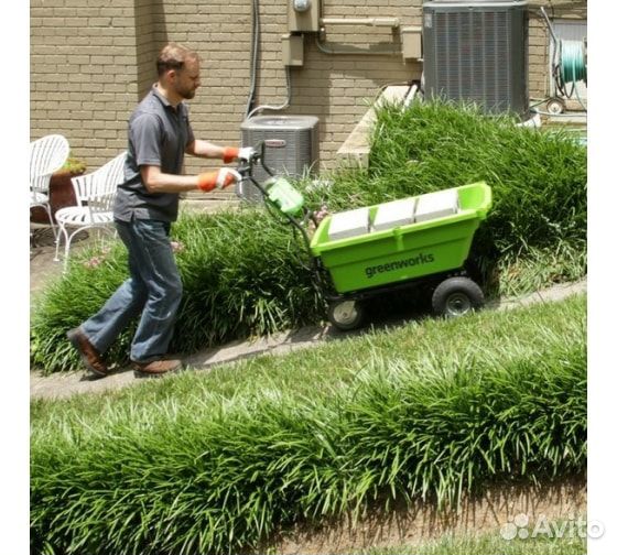 Самоходная садовая тележка Greenworks