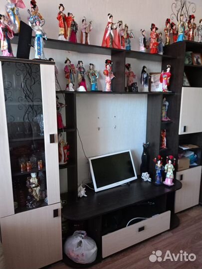 Стенка в гостиную