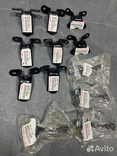 Петли дверные с ограничителем Prado 120 новые