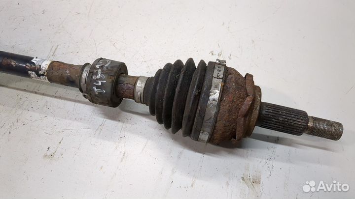 Полуось правая передняя Toyota Avensis 3