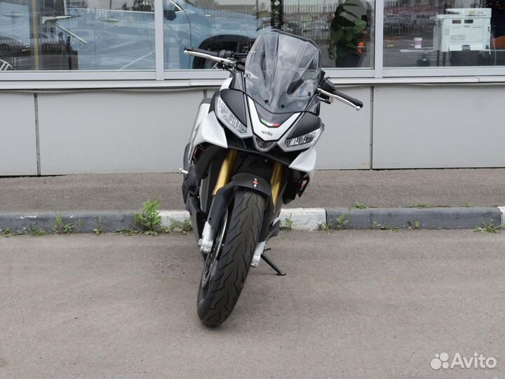 Aprilia Tuono V4 2022г