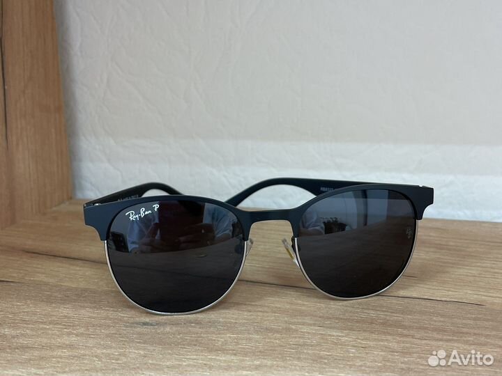 Солнцезащитные очки ray ban