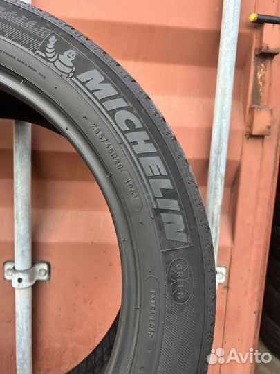 Michelin Latitude Sport 3 255/45 R20 и 285/40 R20 108Y