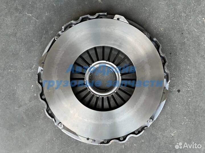 Корзина сцепления Renault Magnum Premium Kerax