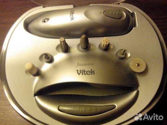 Набор для маникюра и педикюра vitek VT-2203