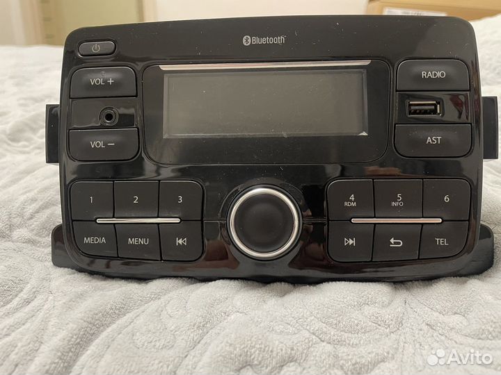 Магнитола штатная на renault duster 2017
