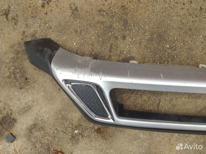 Накладка переднего бампера Mitsubishi Outlander 3