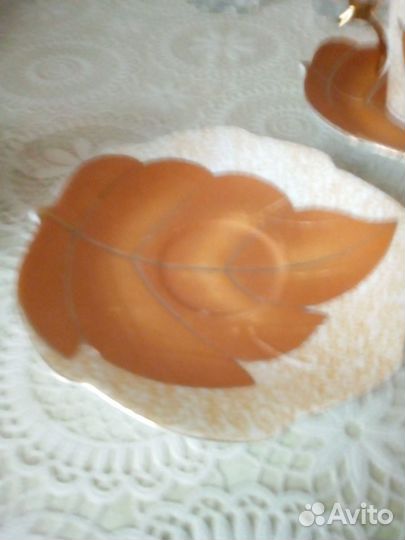 Чайный сервис плюс бокалы для напитков