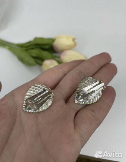 Винтаж клипсы Европа