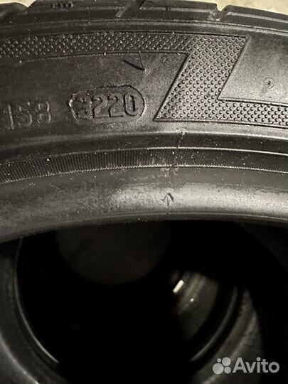 Pirelli P Zero Corsa Asimmetrico 2 245/35 R19 и 285/30 R19 93Y