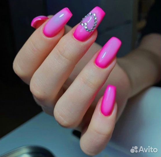 Маникюр, наращивание ногтей