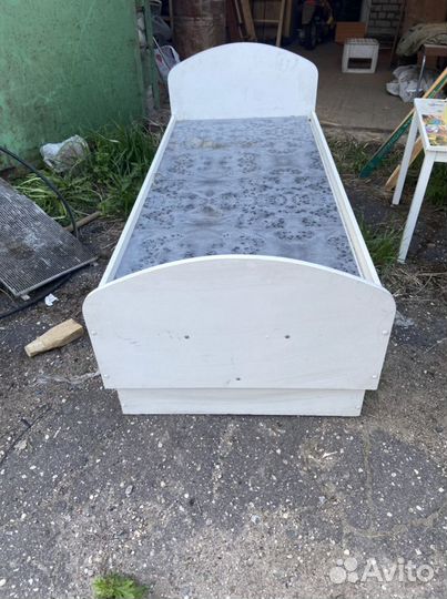 Кровать детская