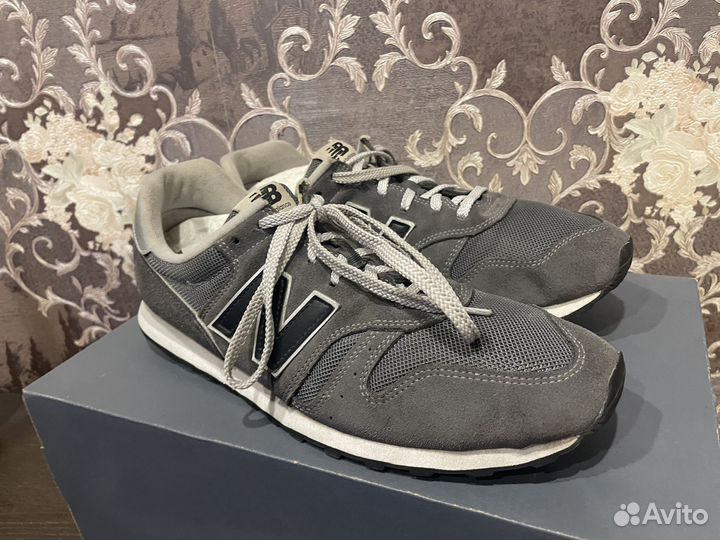 New balance 373