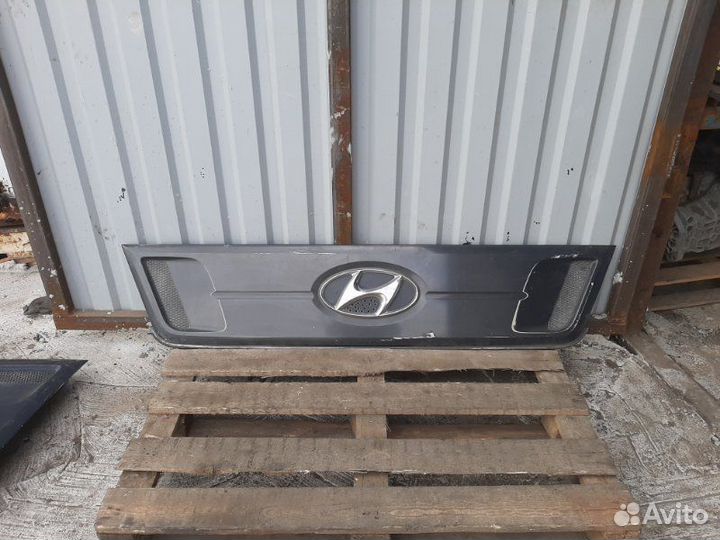 Облицовка передняя Hyundai Universe 2008