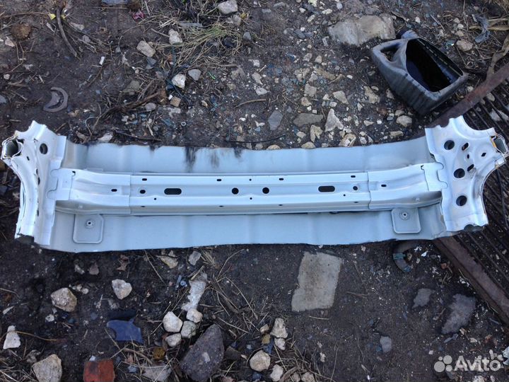 Поперечина крыши LADA Largus