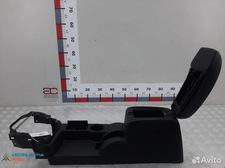 Подлокотник Ford Mondeo 3 2003