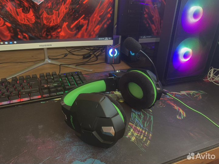 Игровые наушники с микрофоном