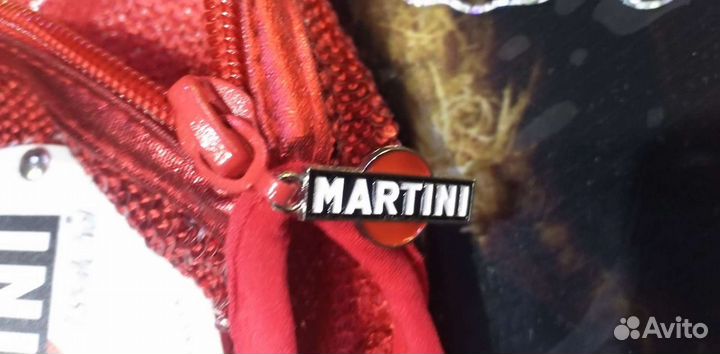 Наряд на бутылку шампанского, Мартини, новый