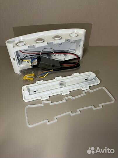 Светильник настенный двухсторонний новый